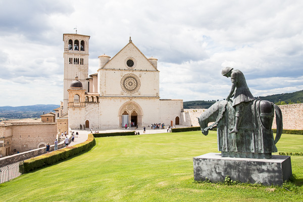 Umbrien - Kirchen in Assisi