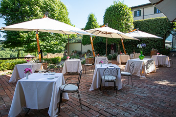 Toskana - Weingut Dievole - Das Restaurant und der Wein-Club